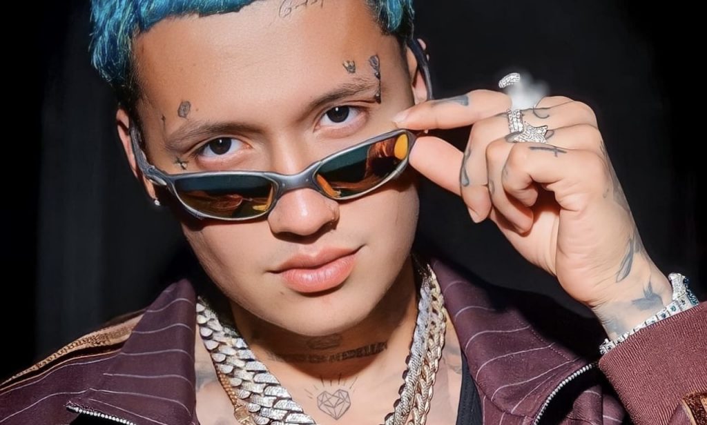 BLESSD ARRASA EN ESPAÑA Y EN EL MUNDO CON ‘YOGURCITO REMIX’ Y PREPARA GIRA EUROPEA