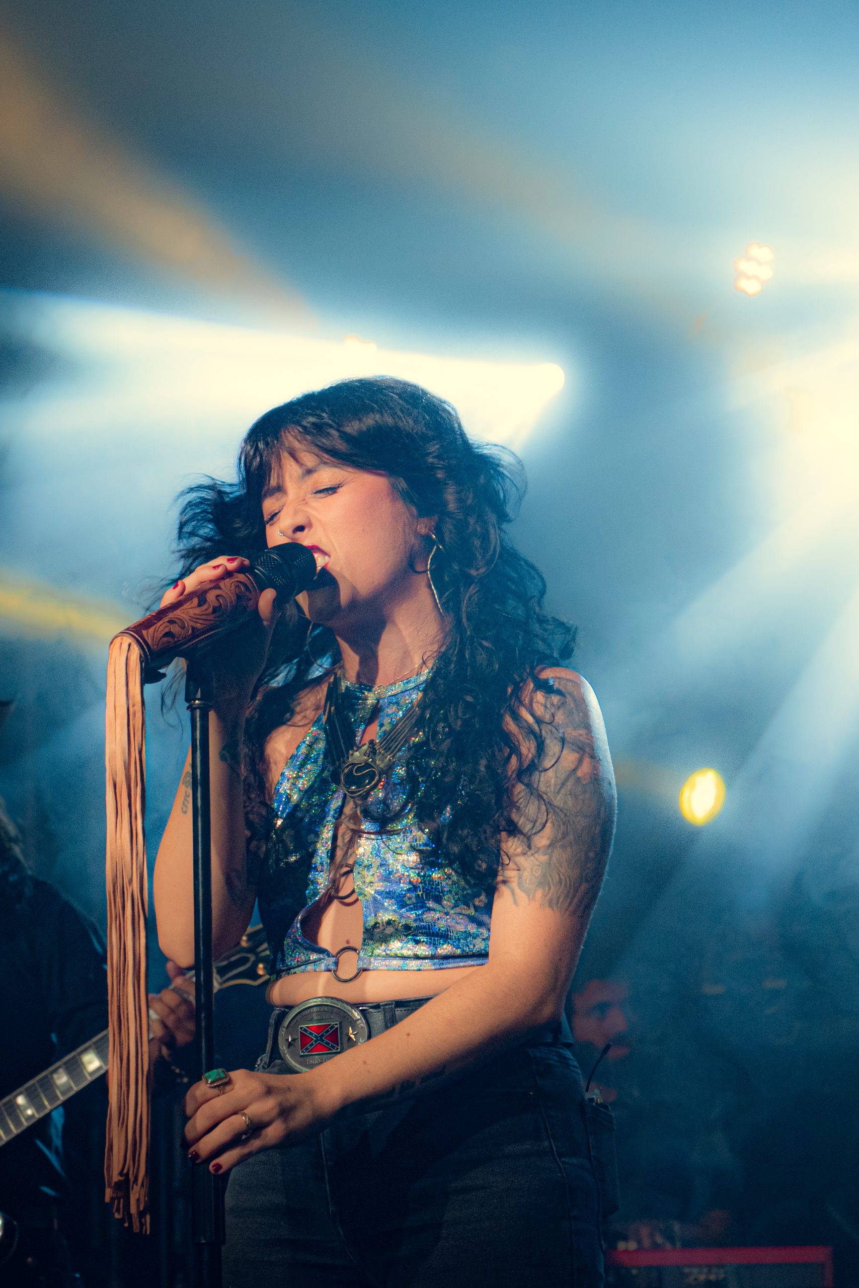 Jodie Cash conquista La Mirona con un concierto intimo y lleno de emoción.