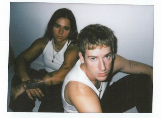 HENRY SEMLER Y YOLY SAA PUBLICAN “QUERERTE AQUÍ”, UNA COLABORACIÓN NACIDA DE LA ADMIRACIÓN MUTUA Y LA CONEXIÓN ARTÍSTICA