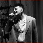 Juanjo Bona vuelve a confirmar encima del escenario que Zaragoza es su casa