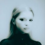 DENNA VUELVE RENOVADA Y SIN MIEDO: ‘SI NO ESTÁS’ MARCA EL INICIO DE SU NUEVA ERA