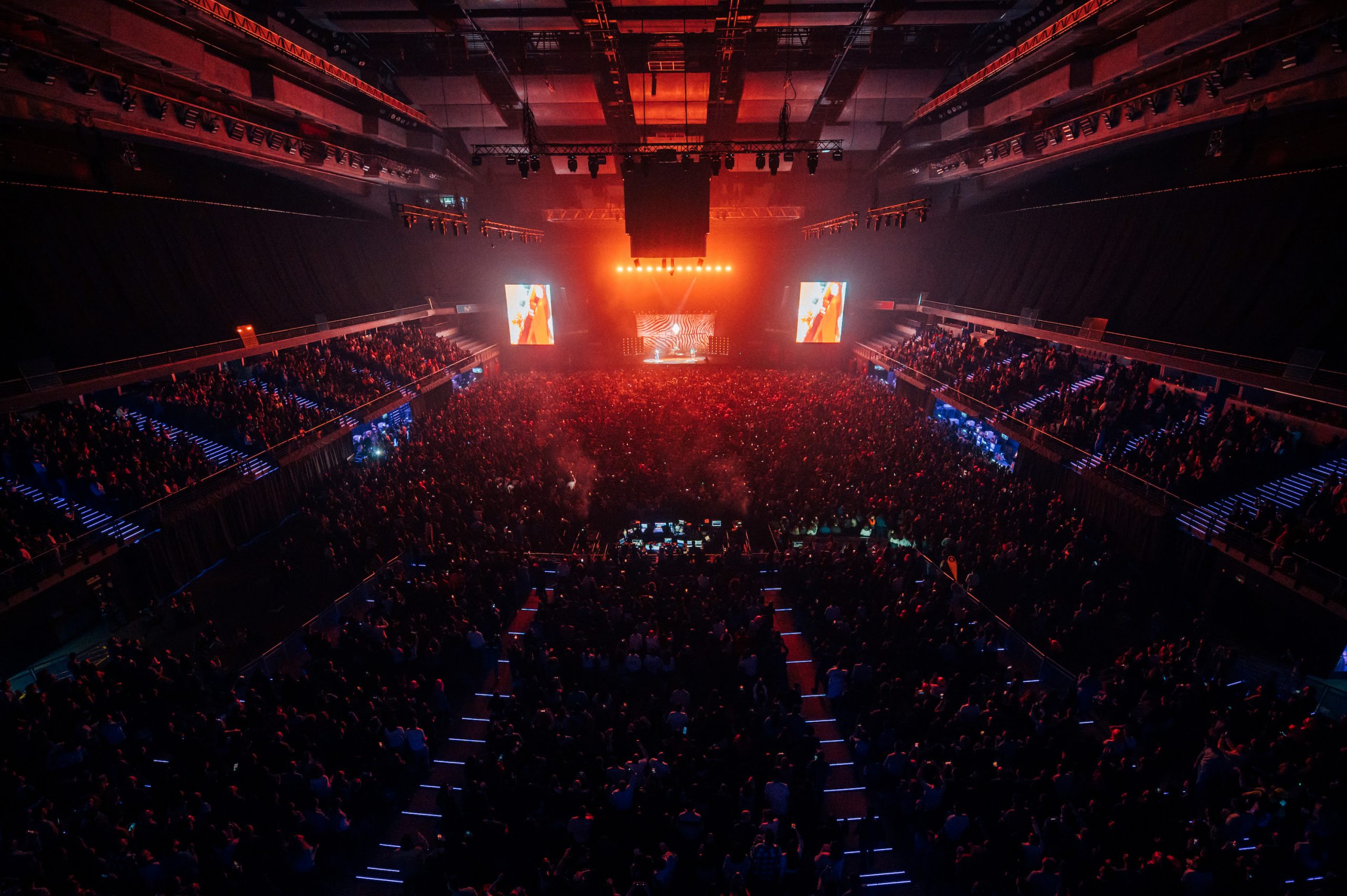 El pogo más grande de Madrid se hizo realidad: Sexy Zebras revienta el Movistar Arena