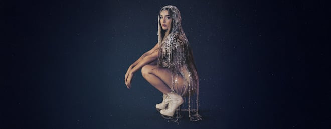 LOLA INDIGO VUELVE A LOS ESCENARIOS CON SU NUEVO TOUR ROMANCE DE 1 NOCHE DE VERANO