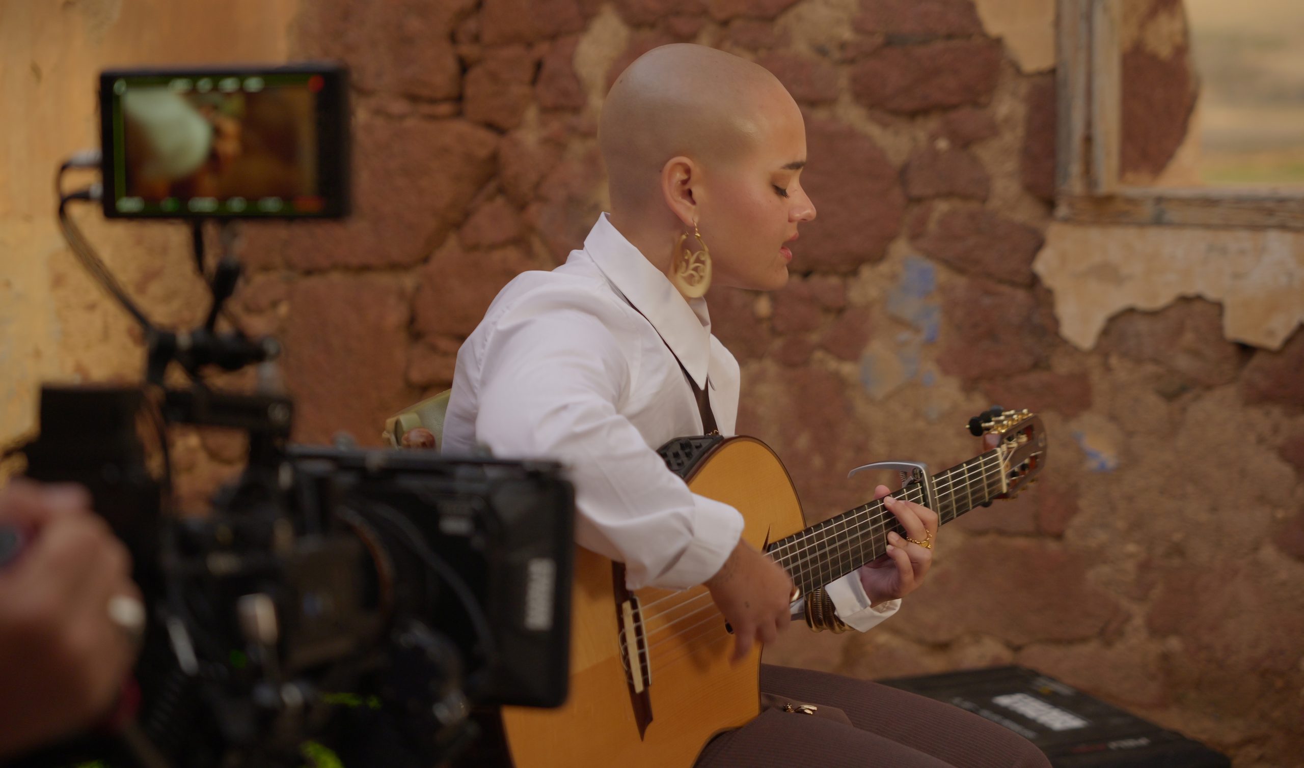 La voz de Fuerteventura, Gara Alemán lanza “Apareces Tú”