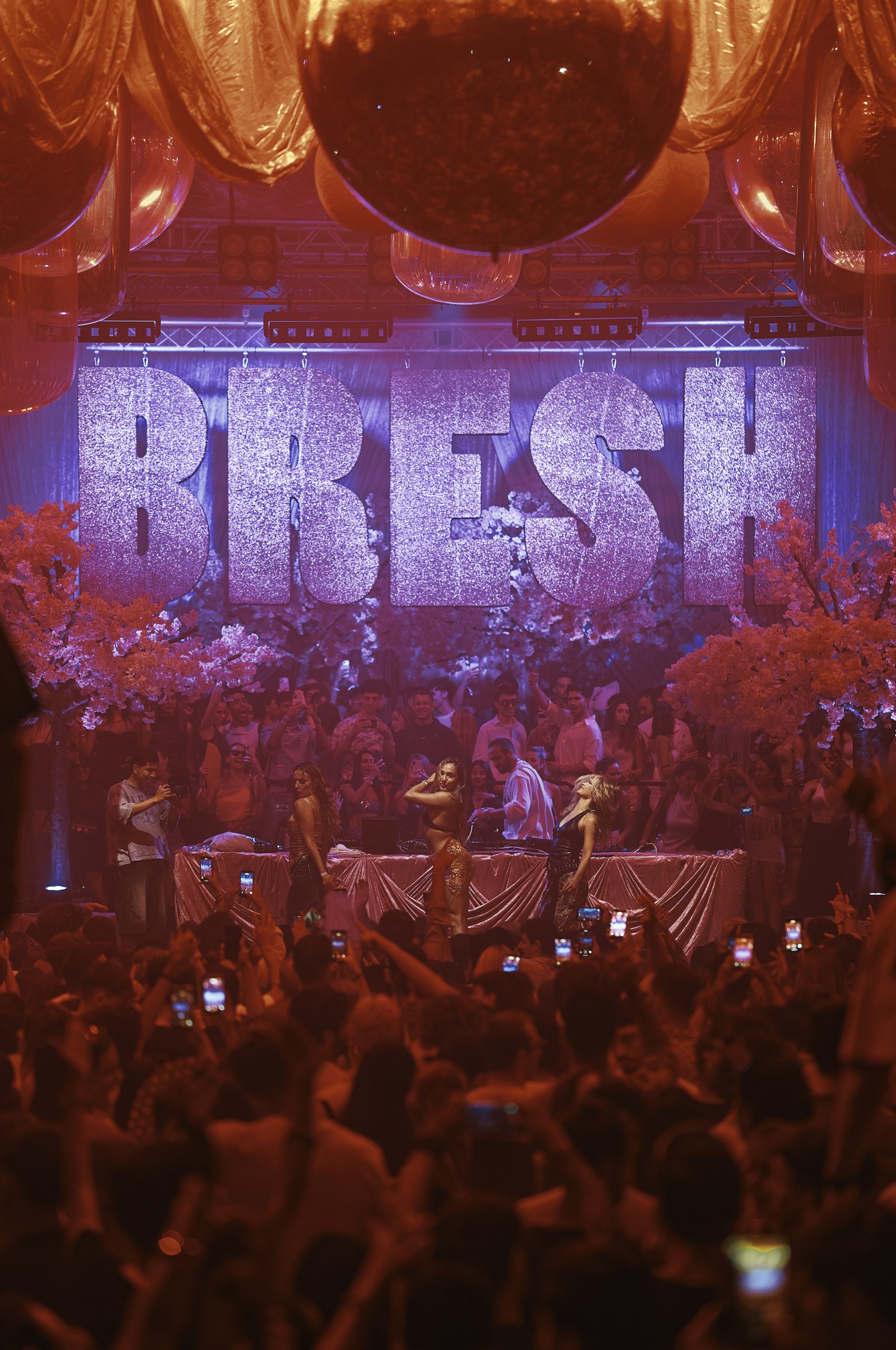Bresh cumple 10 años: de una fiesta entre amigos en Buenos Aires al fenómeno global que conquista Ibiza