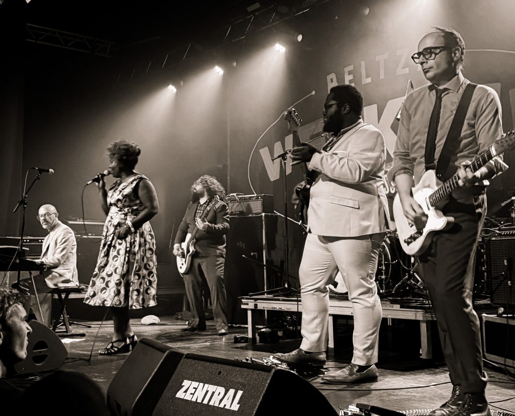 PRINCIPLES OF JOY: UNA NOCHE DE SOUL Y FUNK EN ZENTRAL