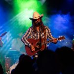 Arnau And The Honky Tonk Losers, country-rock con acento bilbaíno y alma colomense en La Mirona