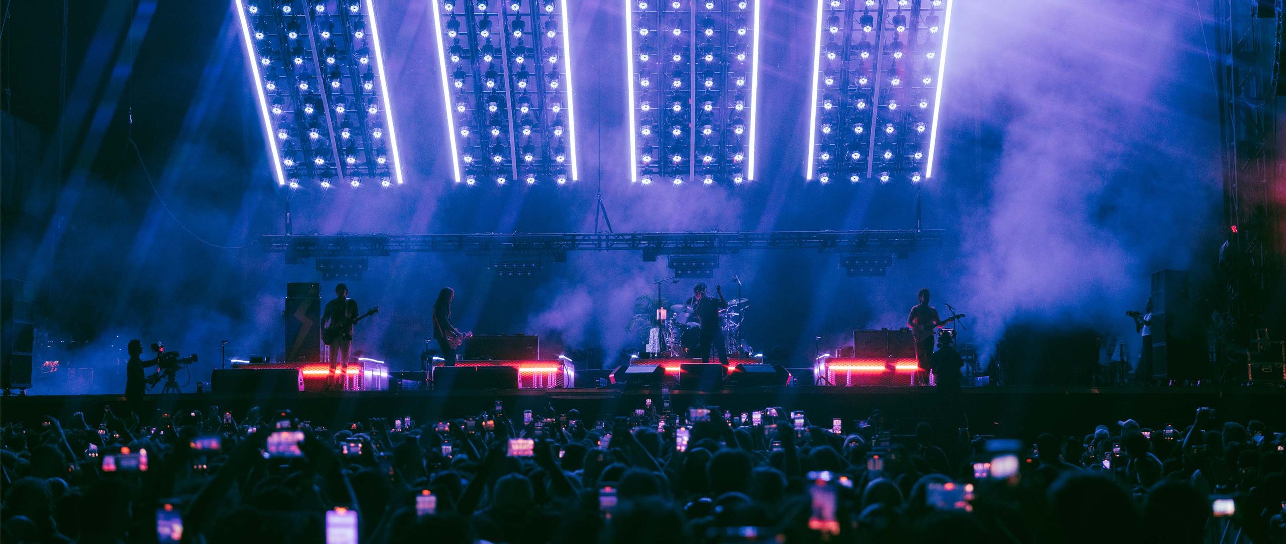 THE STROKES ANUNCIAN CONCIERTO EN BARCELONA ¡ÚNICA FECHA EN ESPAÑA!
