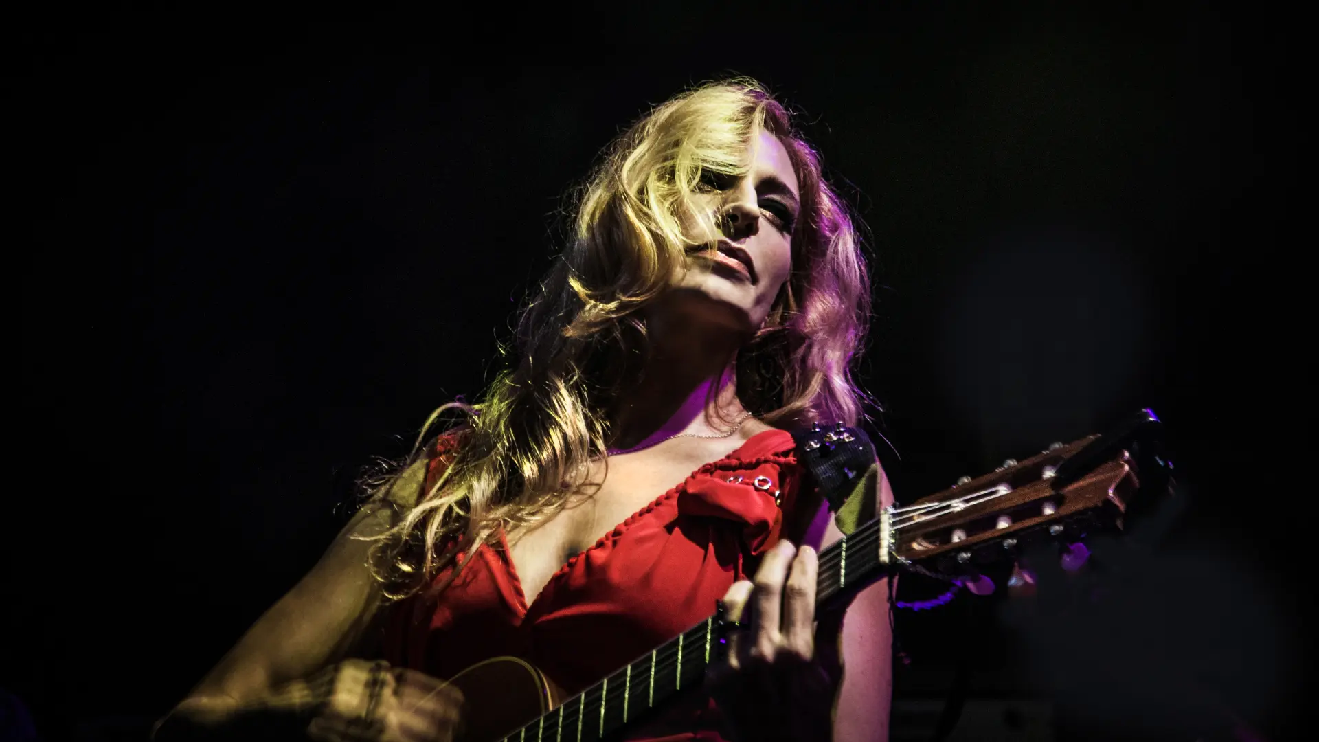 Tori Sparks presenta Cabinet of Curiosities: Part II en Aclam Club